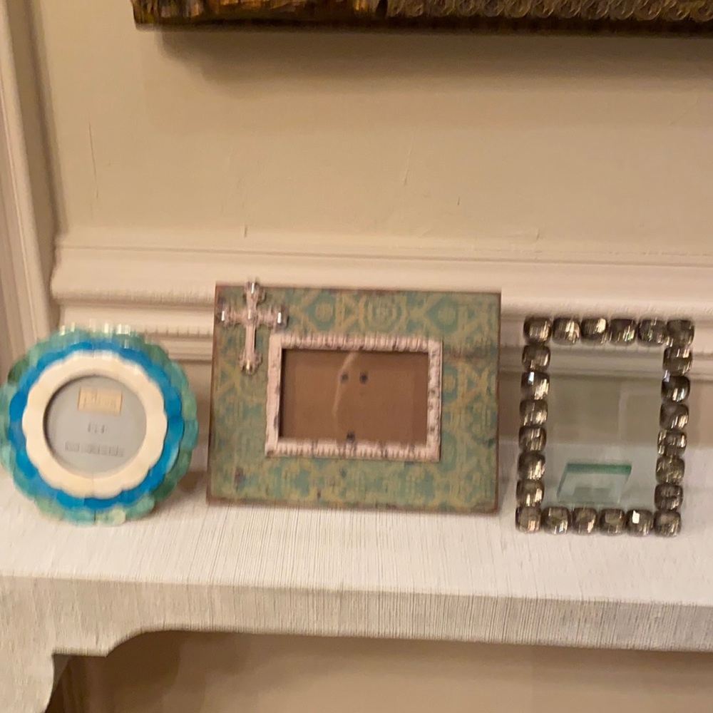 Lot of 3 Picture Frames 4X4  5X7 4X6
